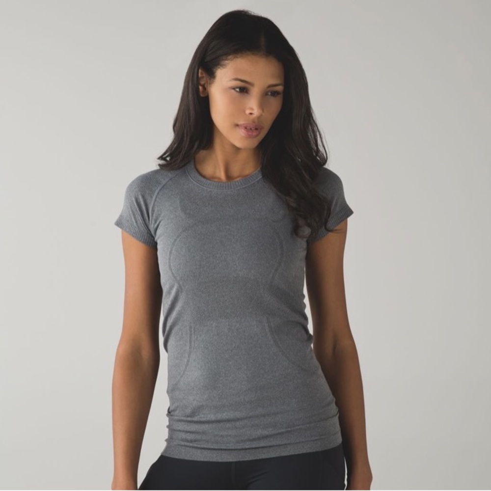 Swiftly Tech Short Sleeve Shirt